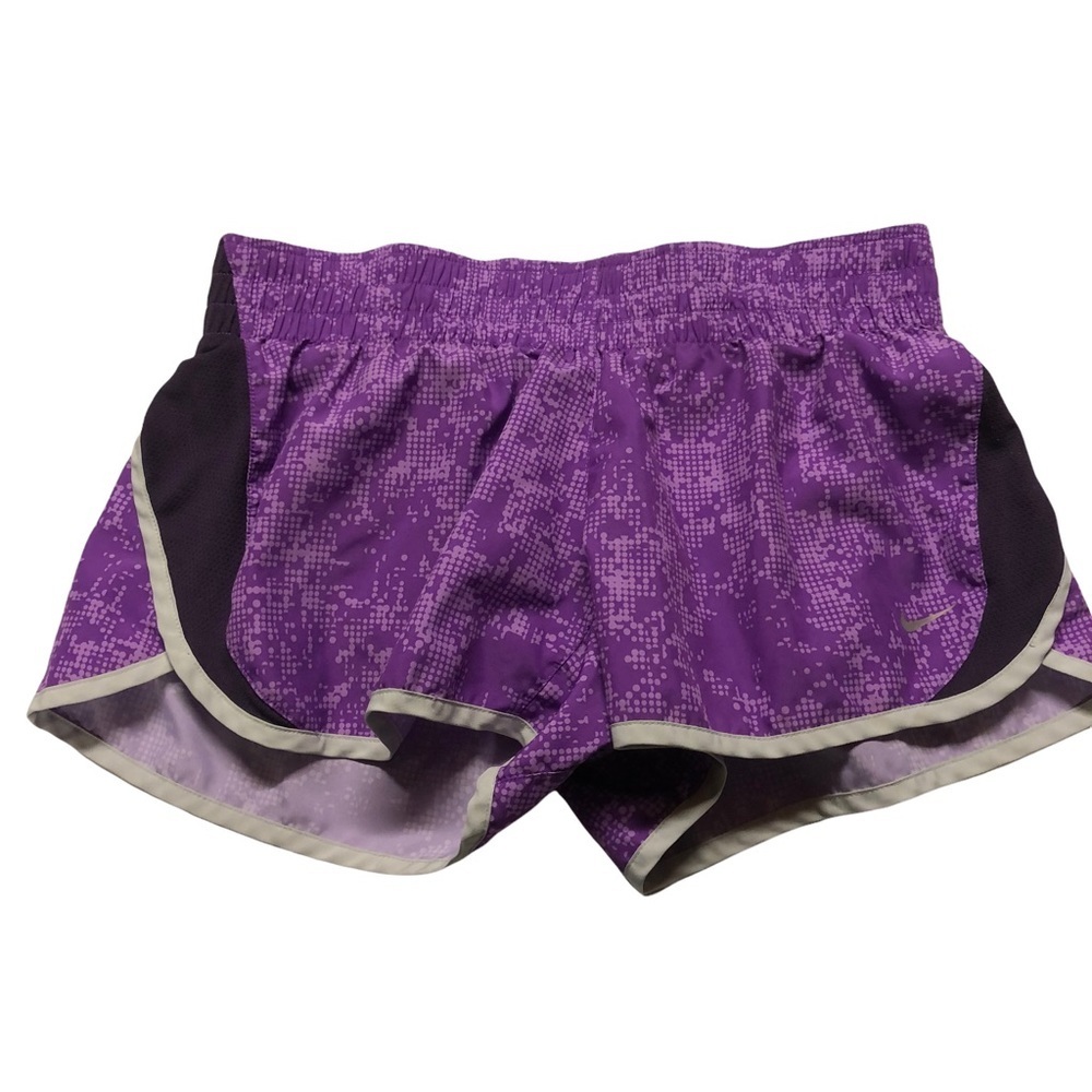 Nike Dri-fit Purple Shorts Size‎ Medium